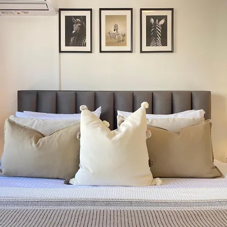 Апартаменти Boutique Twenty One *